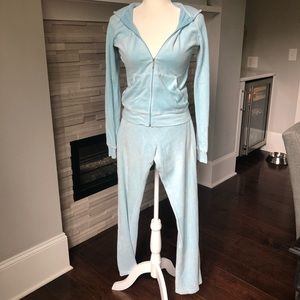 Vintage Juicy Couture Tracksuit - Baby Blue